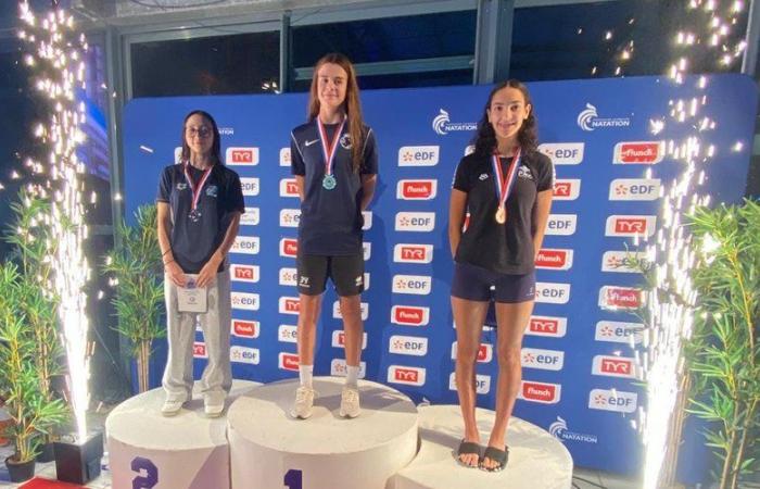 Léa Cribaillet, campionessa francese di nuoto a Massy