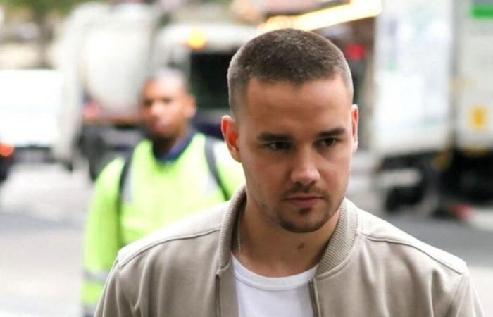 Morte di Liam Payne: un cameriere ammette di avergli fornito della droga e svela il buffo modo in cui veniva pagato