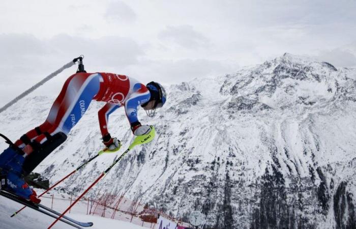 Il pesante incidente di Clément Noël allo slalom gigante della Val D’Isère