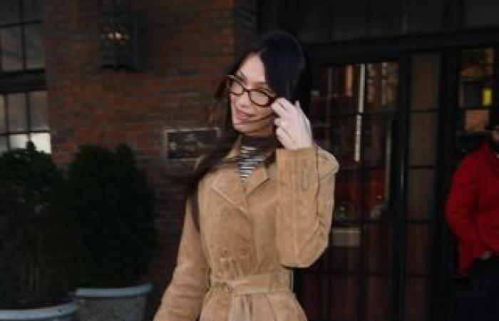 Bella Hadid raddoppia i suoi abiti vintage da cowgirl per un giorno a New York City