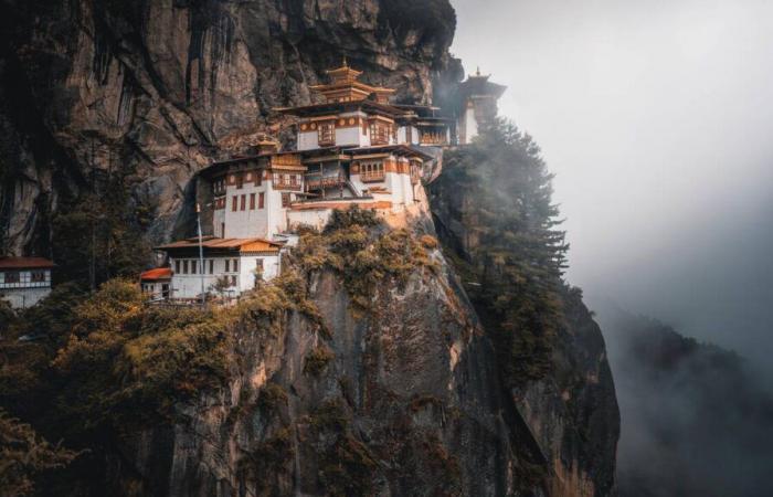 Immersione in Bhutan, tra i draghi della felicità