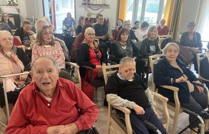 Bram. Natale anticipato nella casa di riposo