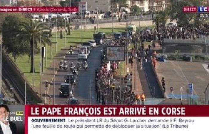 LIVE – Papa Francesco in Corsica: il sovrano pontefice saluta la folla ad Ajaccio