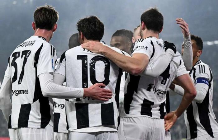 Juventus-Venezia 2-2, Vlahovic acciuffa il pari in extremis