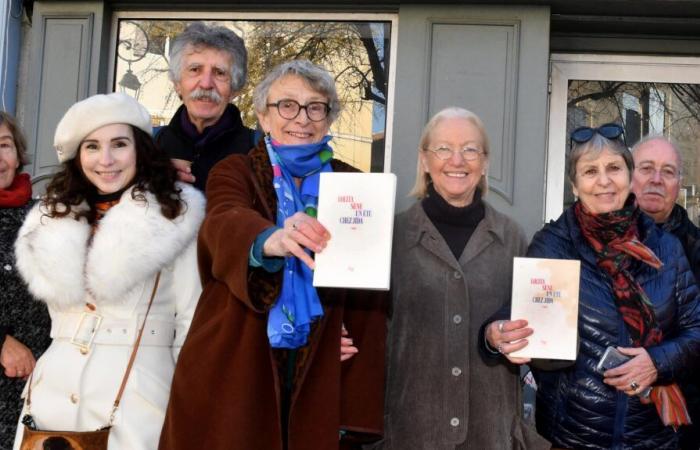 Ad Arles, il quartiere della Roquette ha assegnato il suo 15° Premio Letterario alla scrittrice Lolita Sene