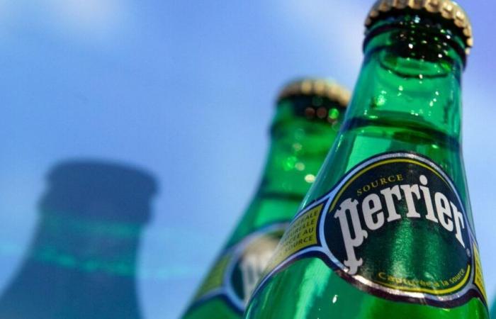 Scandalo dell'acqua minerale trattata: rischio per la salute in uno stabilimento della Perrier du Gard