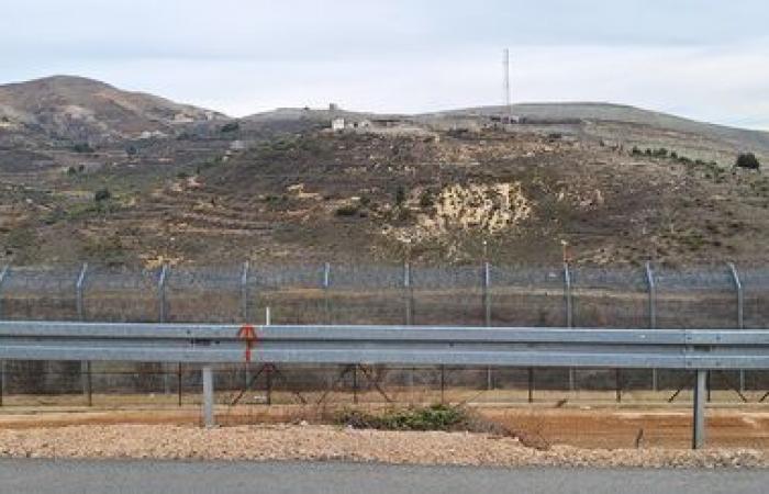 nel Golan, i coloni israeliani testimoniano la violenza dei bombardamenti in Siria