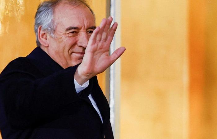 DIRETTO. Nuovo governo: François Bayrou si prepara a ricevere questa mattina Marine Le Pen, Gabriel Attal e Olivier Faure