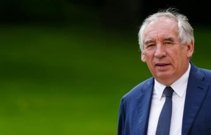 Divenuto primo ministro, François Bayrou potrà restare sindaco di Pau?