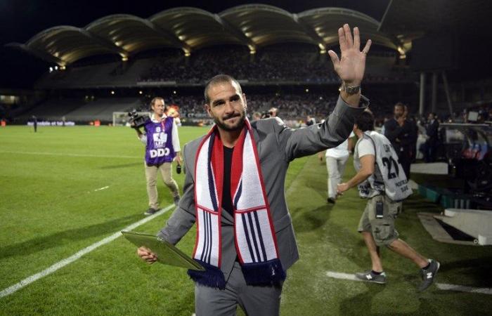 Applauso finale per Lisandro Lopez (ex OL)