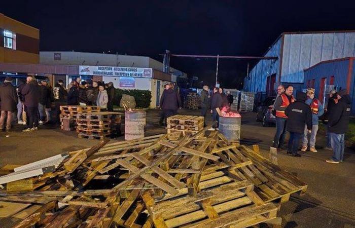 Inondazioni nel Passo di Calais. Una tipografia in grande difficoltà dopo i danni subiti