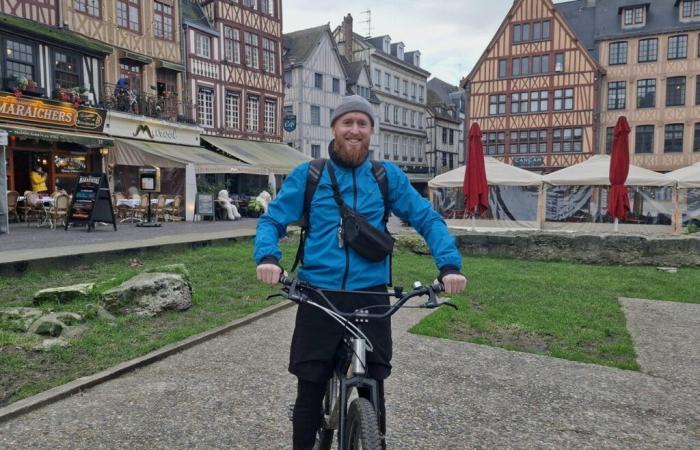 un viaggio di oltre 2.180 chilometri per collegare Rouen al Marocco in bicicletta