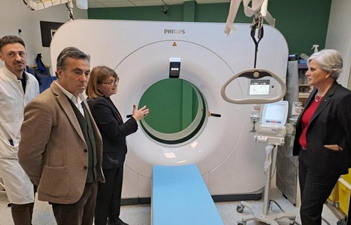 uno scanner ad alte prestazioni in funzione presso l’ospedale di Arcachon