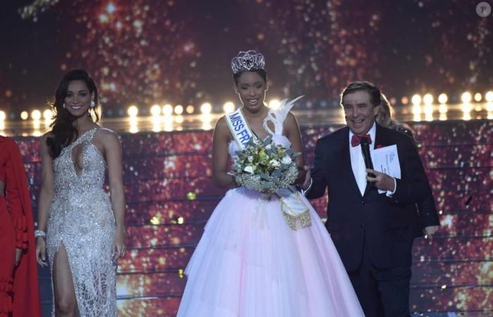 Miss Francia 2025 risponde ai commenti sul suo fisico