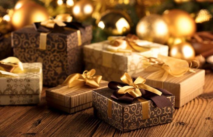 Queste idee regalo di Natale a meno di 20 euro sono un successo (con consegna garantita entro il 24)