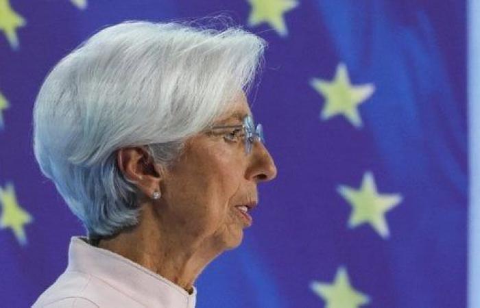 Lagarde spalanca la porta a ulteriori tagli dei tassi