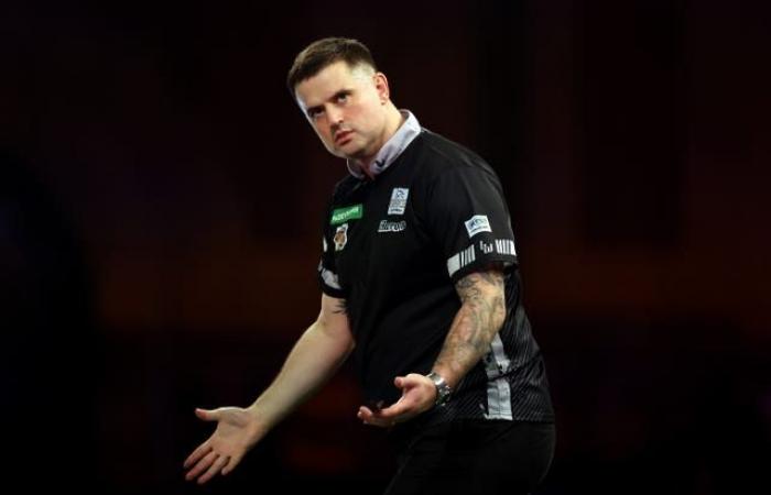 Gerwyn Price supera Keane Barry per raggiungere il terzo round all’Alexandra Palace