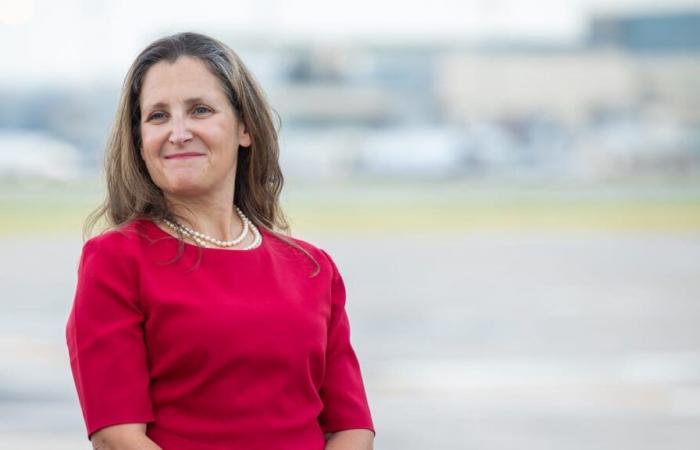 Dimissioni di Chrystia Freeland: un’onda d’urto che indebolisce il Canada