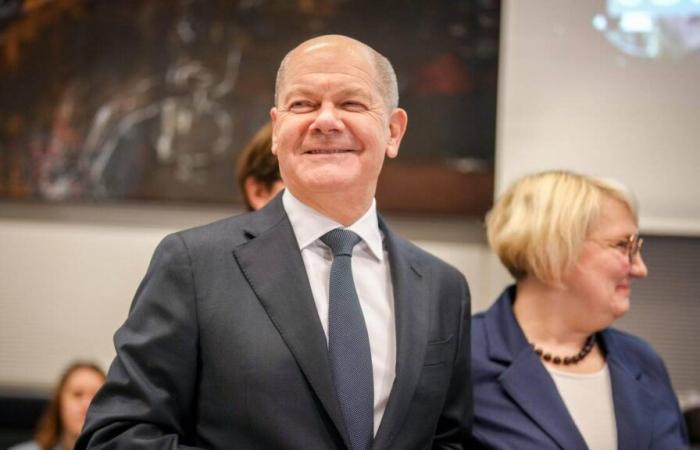 Olaf Scholz perde la fiducia dei deputati, la Germania si avvia verso elezioni legislative anticipate