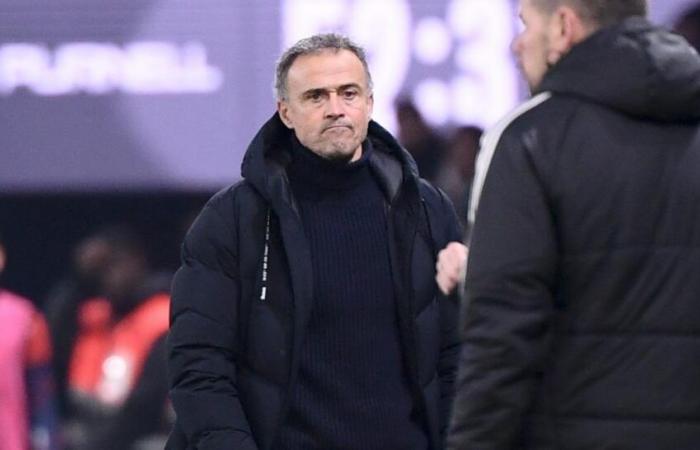 La risposta tesa di Luis Enrique a Kolo Muani fuori dal gruppo