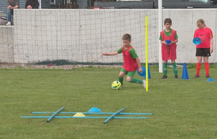 Con la sua nuova accademia stellare, la squadra di calcio ASSP è al servizio delle scuole