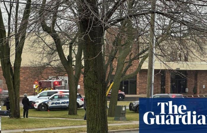 Tre morti nella sparatoria in una scuola cristiana del Wisconsin, compreso un adolescente sospettato | Wisconsin