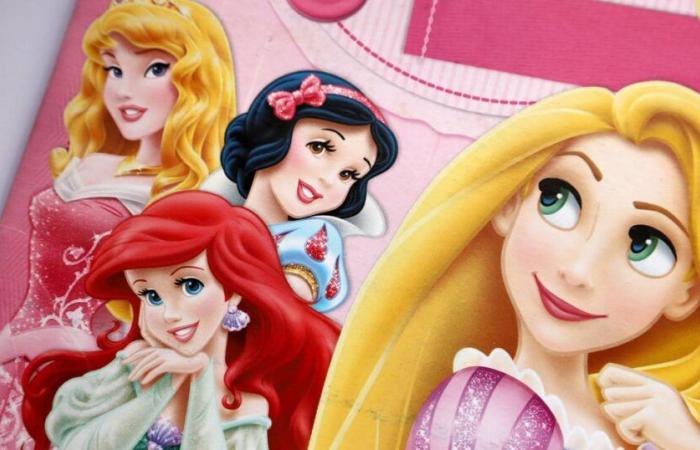 Biancaneve depressa, Cenerentola asmatica, Rapunzel calva… Come sarebbe la vita reale delle principesse Disney