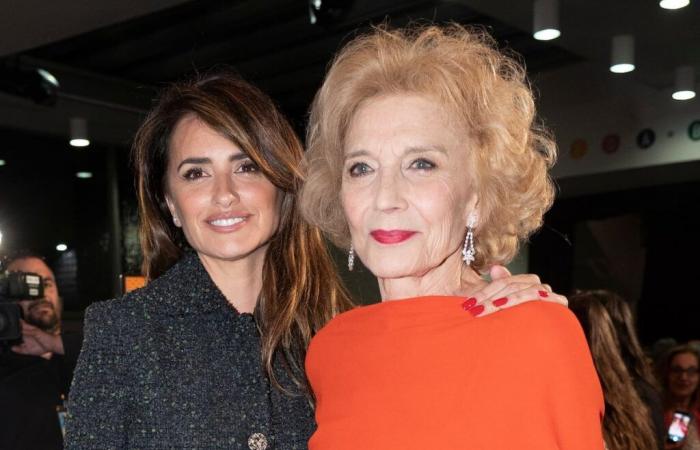 Penélope Cruz scrive di Marisa Paredes: vivere come se stessi e non chiedere perdono | Cultura