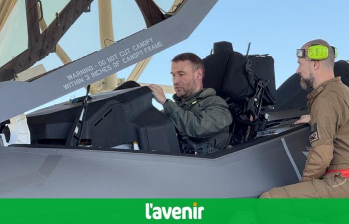 Un pilota della base aerea di Florennes ai comandi del primo volo di un F-35 belga in Arizona