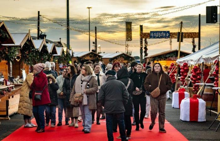 “Abbiamo subito voglia di fare un giro”: un villaggio di Natale allestito graziosamente in un parcheggio a Champniers