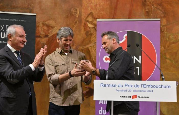 “Il Prix de l’Embouchure è un valore forte nel mondo della letteratura nera…” Nicolas Nutten premiato dalla Polizia per il suo thriller “Terra Mater”