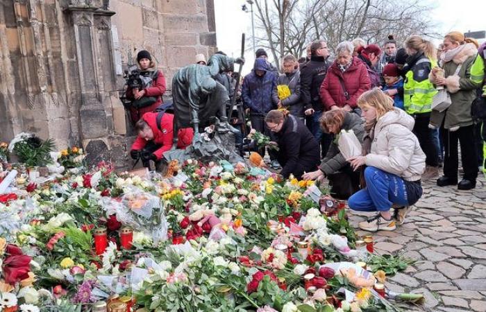 la popolazione di Magdeburgo sotto shock dopo l'attentato al mercatino di Natale