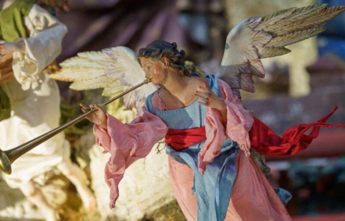 il presepe illuminato più grande della Francia si trova in un villaggio dell'Aude