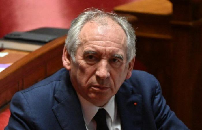 François Bayrou, ancora alla ricerca di un governo, sotto la minaccia della censura della sinistra: News