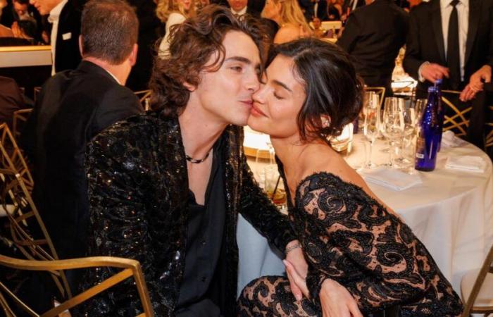 Timothée Chalamet e Kylie Jenner ricompaiono insieme e molto uniti, dopo sei mesi di assenza