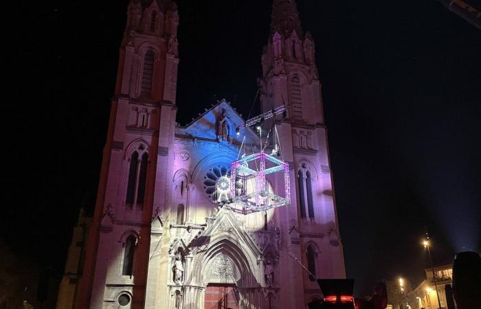 NÎMES Con il cubo, il richiamo del mare per le vacanze