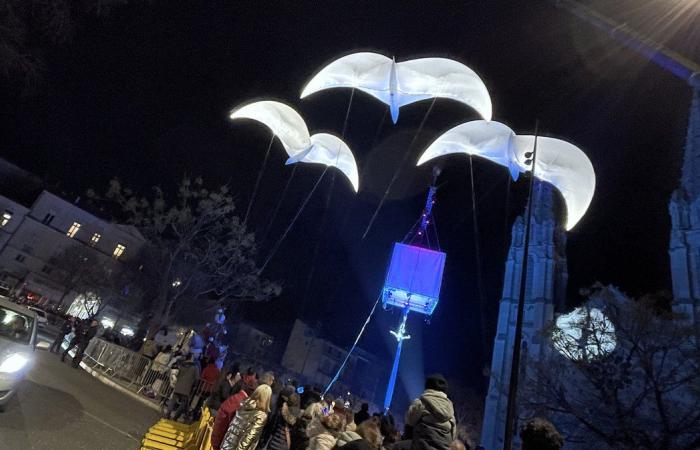 NÎMES Con il cubo, il richiamo del mare per le vacanze