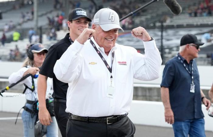 Rick Hendrick afferma che JR Motorsports è il gold standard dei team della serie Xfinity.