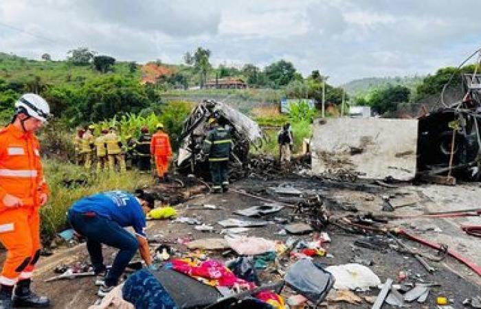 almeno 38 morti in un incidente d'autobus nell'est del Paese