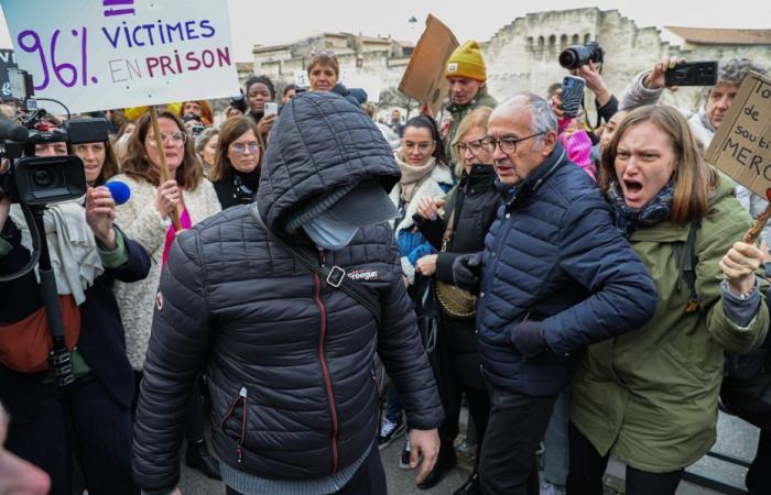 secondo il tribunale, all'epoca dei fatti, tutti gli imputati potevano capire che si trattava di stupro