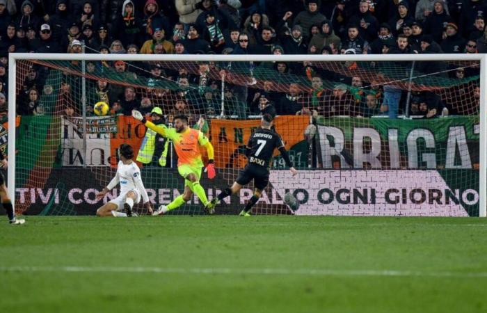 Venezia-Cagliari 2-1: gol di Zampano, Sverko, Pavoletti