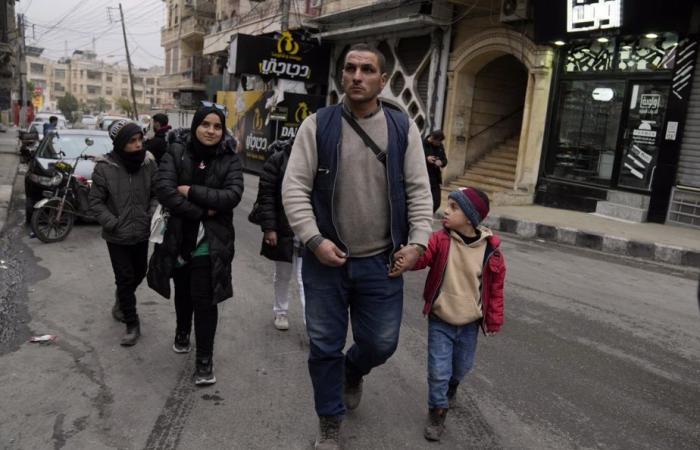 Rifugiato per 10 anni in Türkiye | Una famiglia siriana trova un paese in rovina