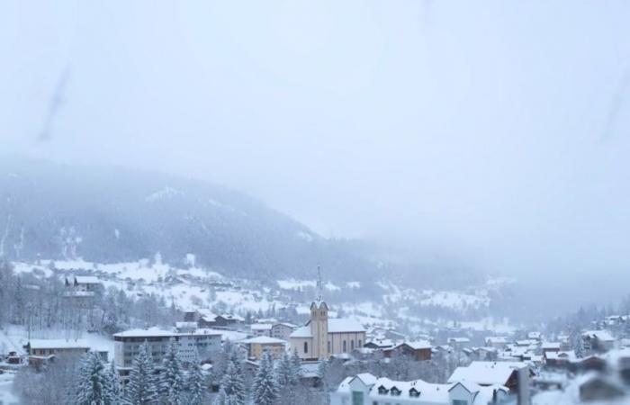 Fiesch chiude due alberghi: vacanzieri in strada pochi giorni prima di Natale