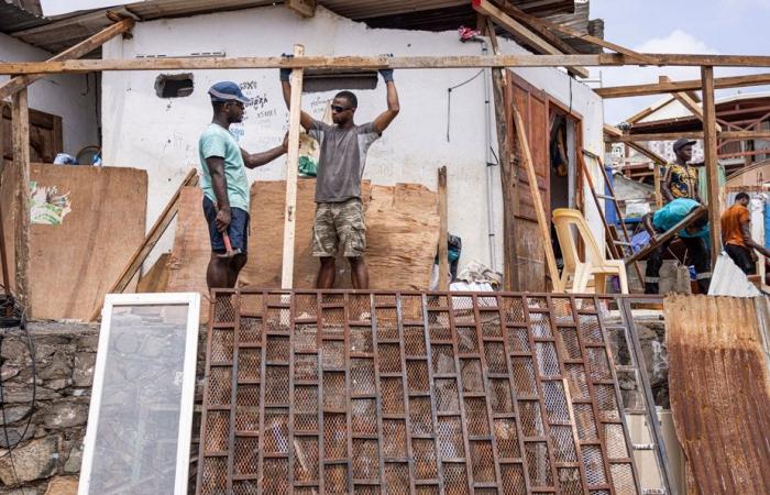 A Mayotte, il ciclone Chido allarga il divario tra residenti e migranti