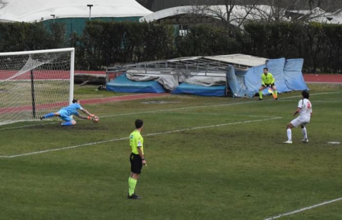 CALCIO ECCELLENZA: LA VIANESE RITROVA LA VITTORIA NEL DERBY CON LO SPORTING SCANDIANO