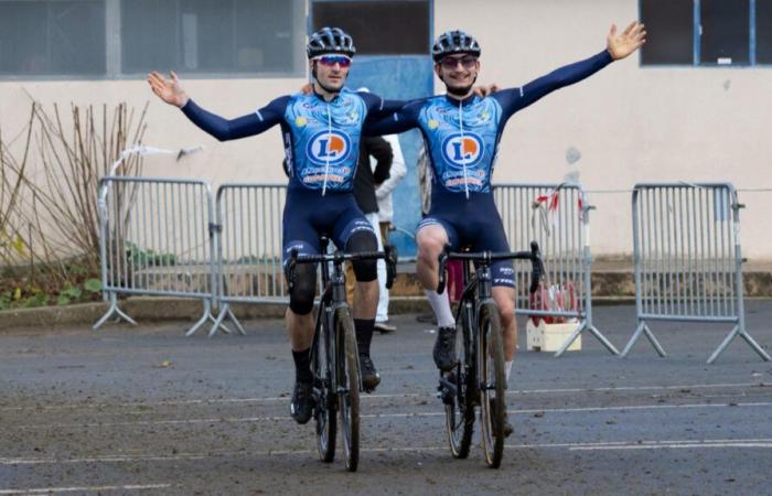 Il sorpasso a tre per Du Mouza (C'Chartres) al ciclocross americano di Poitiers