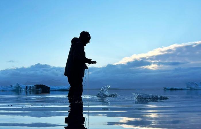 “Sentiamo come un rubinetto che scorre. Diventiamo consapevoli del riscaldamento globale”, Estelle Transon, artista alla ricerca di suoni in Groenlandia