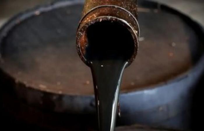 il petrolio ha contribuito meno al PIL nel 2022-2023 nonostante l’aumento della produzione