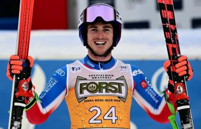 Marco Odermatt vince il gigante dell'Alta Badia davanti a Léo Anguenot