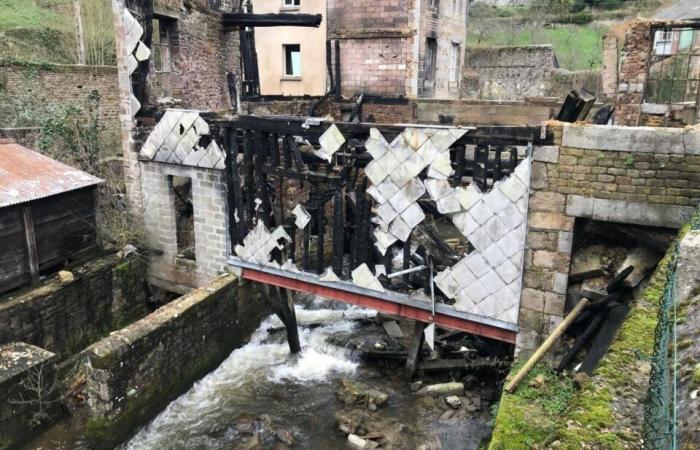 le ultime tracce delle vestigia rimosse dopo l'incendio